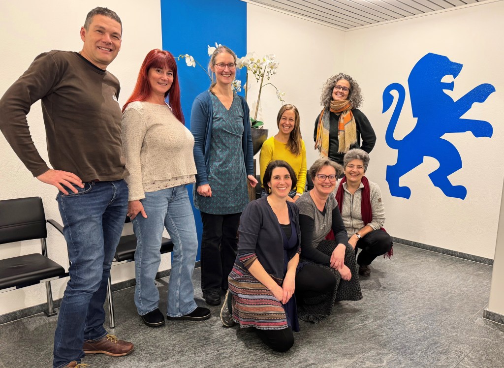  Unterzeichnung der Gründungsurkunde beim Notariat Winterthur (Dezember 2024)